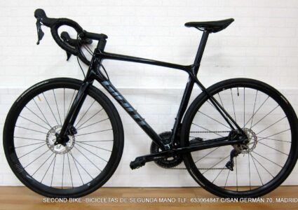 GIANT TCR SHIMANO 105