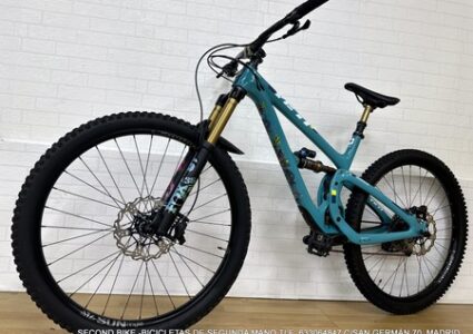 YETI SB 5.5 Talla M